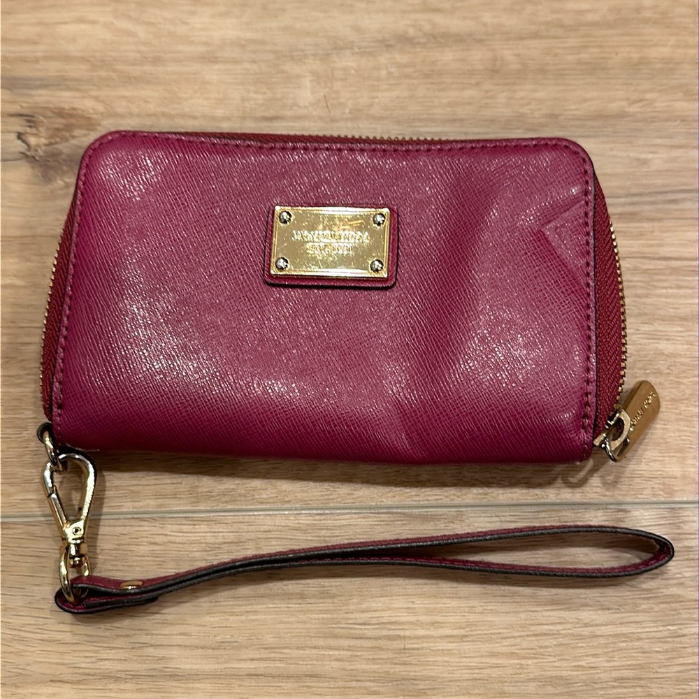 Michael Kors Wrist Wallet